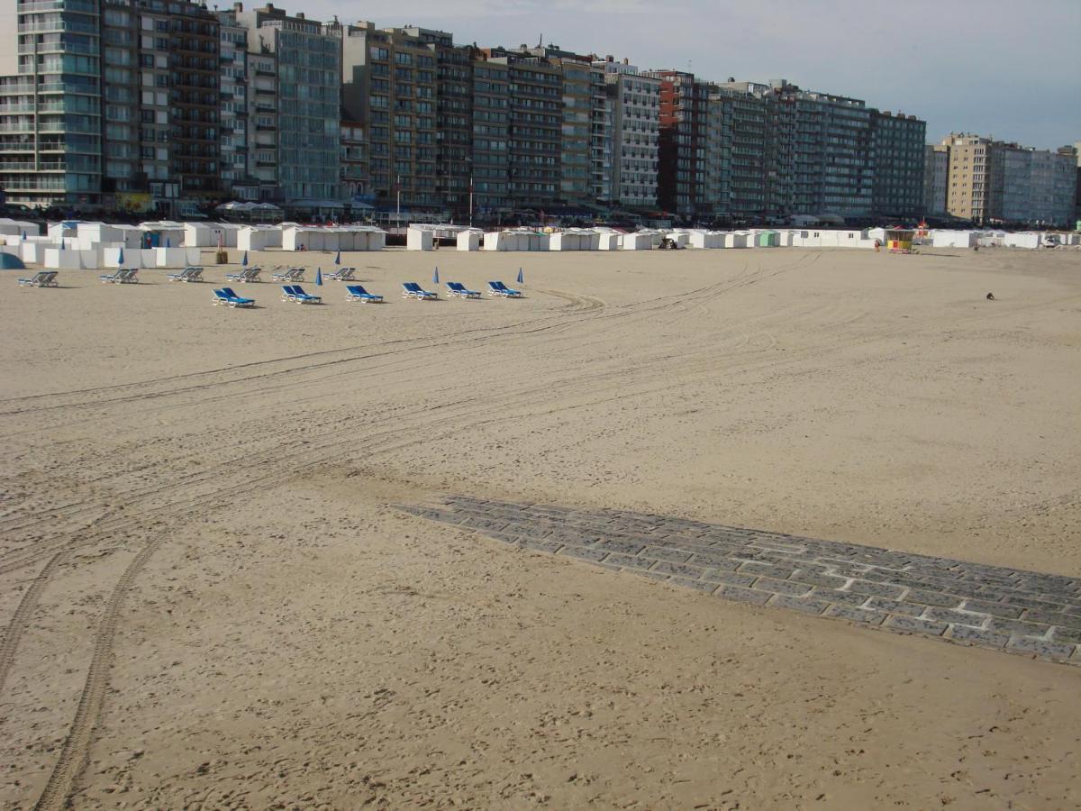 "Chez Ba'Nus" Bed and Breakfast Blankenberge Eksteriør billede
